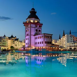 Ośrodek wypoczynkowy Titanic Mardan Palace